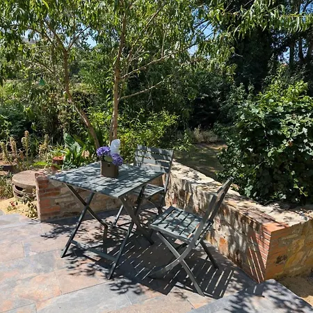 Le De L'ile Du Buzet Σπίτι διακοπών